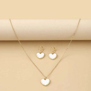 Gold Colored White Heart Earrings & Necklace Set